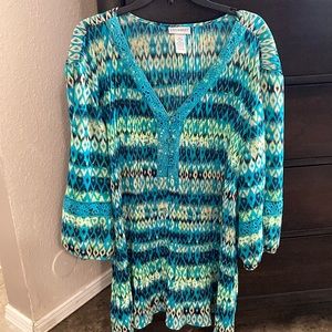 Catherine’s multi color top size 5x.